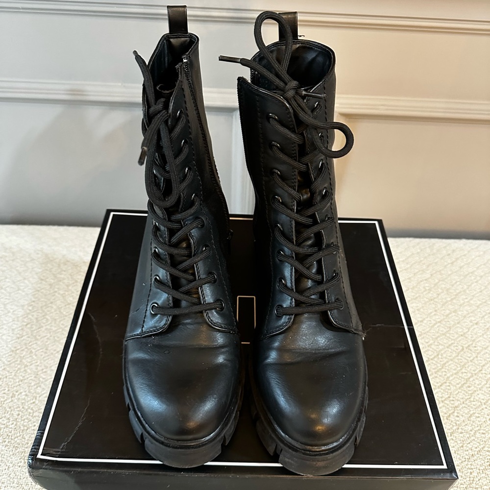 Boots - Picture 2 of 5